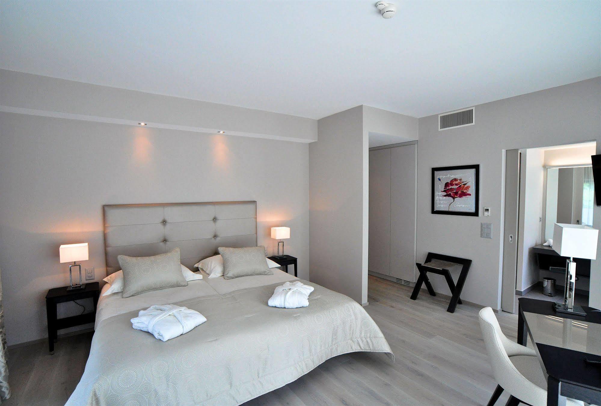 Hostellerie Le Petit Manoir Morges Esterno foto